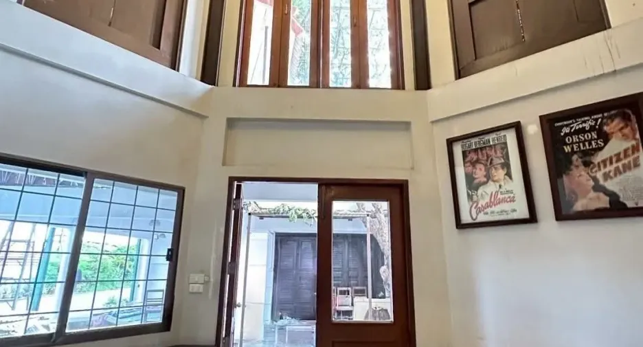 For rent 4 bedrooms house in Lat Phrao, Bangkok