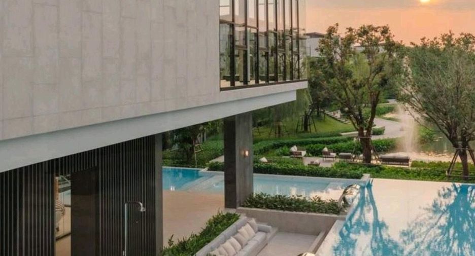 For rent 8 bedrooms house in Bang Kapi, Bangkok