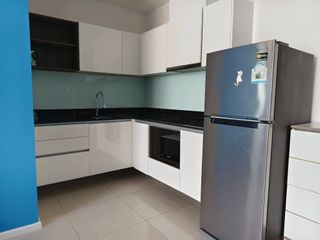 For rent 2 bedrooms condo in Huai Khwang, Bangkok