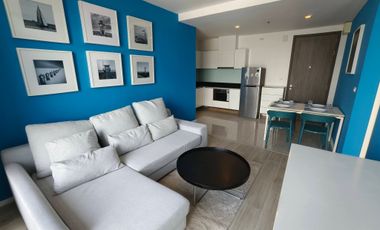 For rent 2 bedrooms condo in Huai Khwang, Bangkok