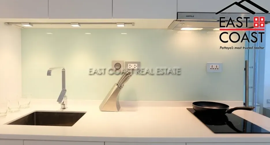 For rent and for sale 1 bed condo in Bang Lamung, Chonburi