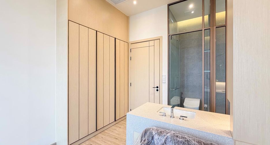 For sale 2 bedrooms condo in North Pattaya, Pattaya