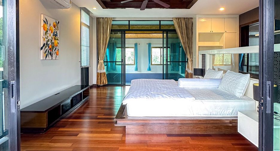 For sale 3 bedrooms house in East Pattaya, Pattaya
