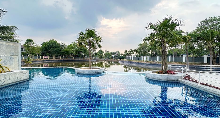 For sale 3 bedrooms house in East Pattaya, Pattaya