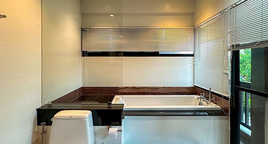 For sale 3 bedrooms house in East Pattaya, Pattaya