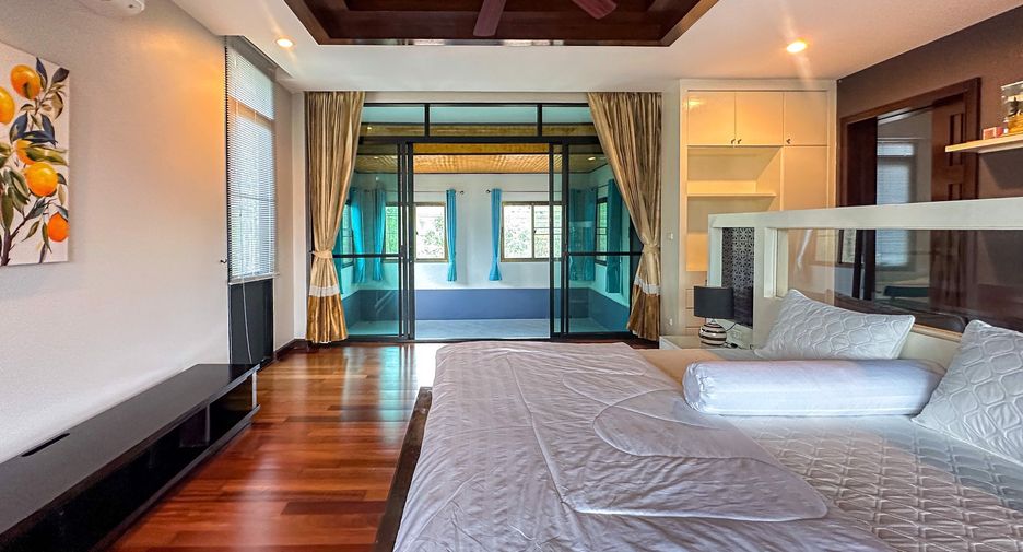 For sale 3 bedrooms house in East Pattaya, Pattaya