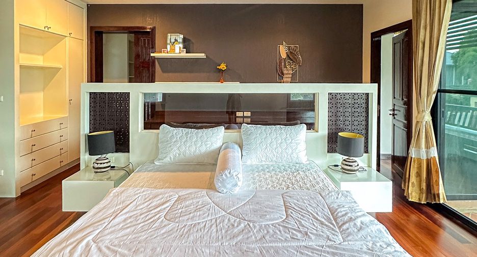 For sale 3 bedrooms house in East Pattaya, Pattaya