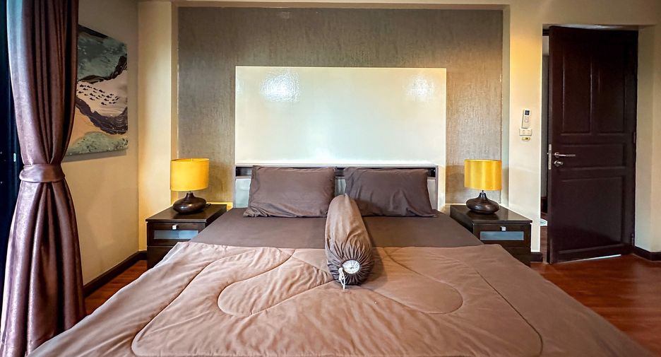 For sale 3 bedrooms house in East Pattaya, Pattaya