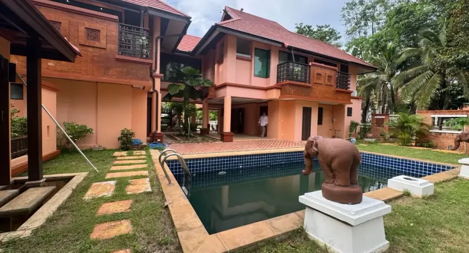 出售 4 卧室 独立屋 在 San Sai, Chiang Mai