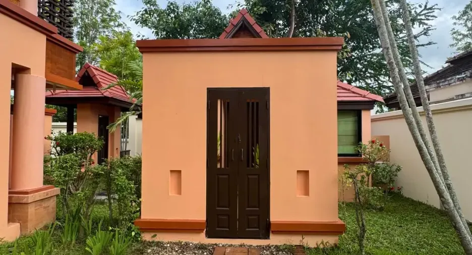 出售 4 卧室 独立屋 在 San Sai, Chiang Mai