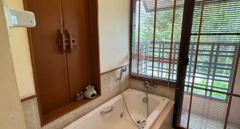 出售 4 卧室 独立屋 在 San Sai, Chiang Mai