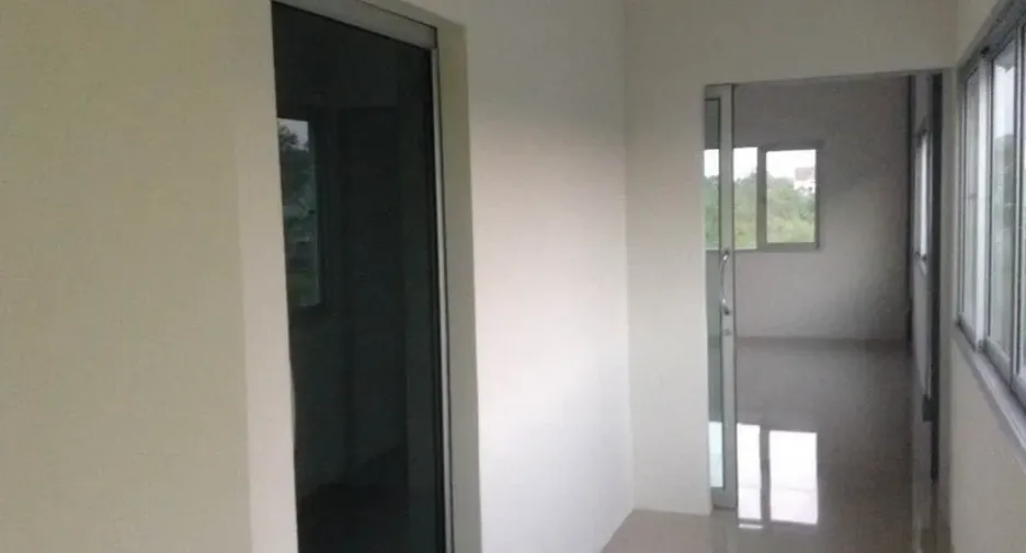 For rent warehouse in Bang Kapi, Bangkok