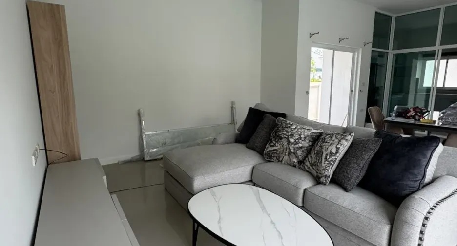 For rent 3 bedrooms villa in Cha Am, Phetchaburi