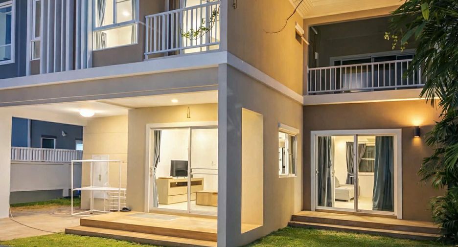 For rent 4 bedrooms house in Mueang Phuket, Phuket