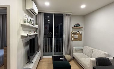 For rent 2 ベッドルーム condo in Watthana, Bangkok