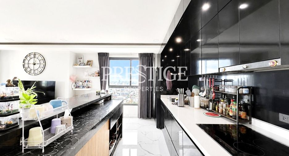 For sale 3 bedrooms condo in Bang Lamung, Chonburi