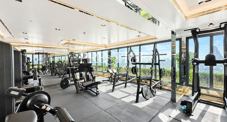 For sale 3 bedrooms condo in Bang Lamung, Chonburi