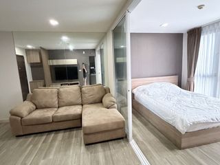 À vendre 1 chambre condo à Phra Khanong, Bangkok