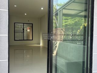For sale 3 bedrooms townhouse in Min Buri, Bangkok