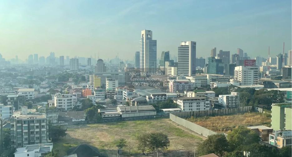 For sale 2 bedrooms condo in Chatuchak, Bangkok