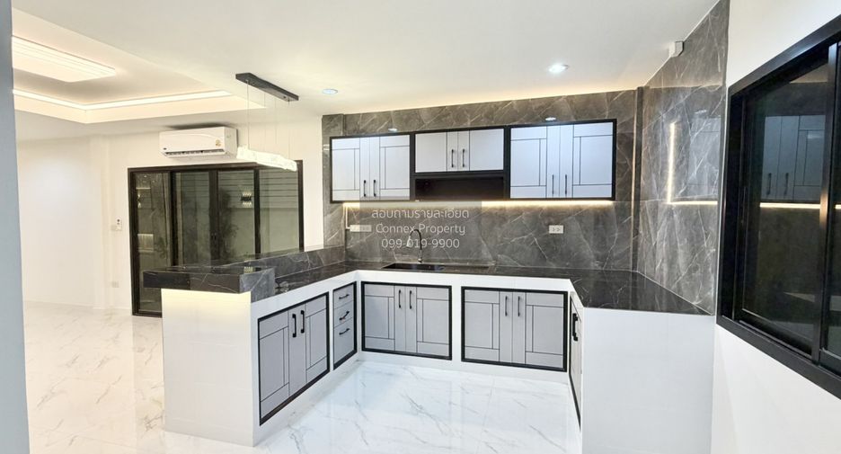 À vendre 4 chambres maison à Sai Mai, Bangkok