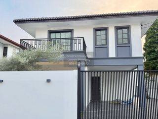 出售 4 卧室 独立屋 在 Sai Mai, 曼谷
