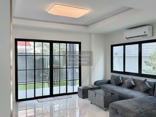 出售 4 卧室 独立屋 在 Sai Mai, 曼谷