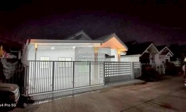 Casa adosada en venta de 2 habitaciones en Mueang Pathum Thani, Pathum Thani