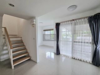 For sale 3 ベッドルーム house in Bang Na, Bangkok