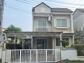 For sale 3 ベッドルーム house in Bang Na, Bangkok