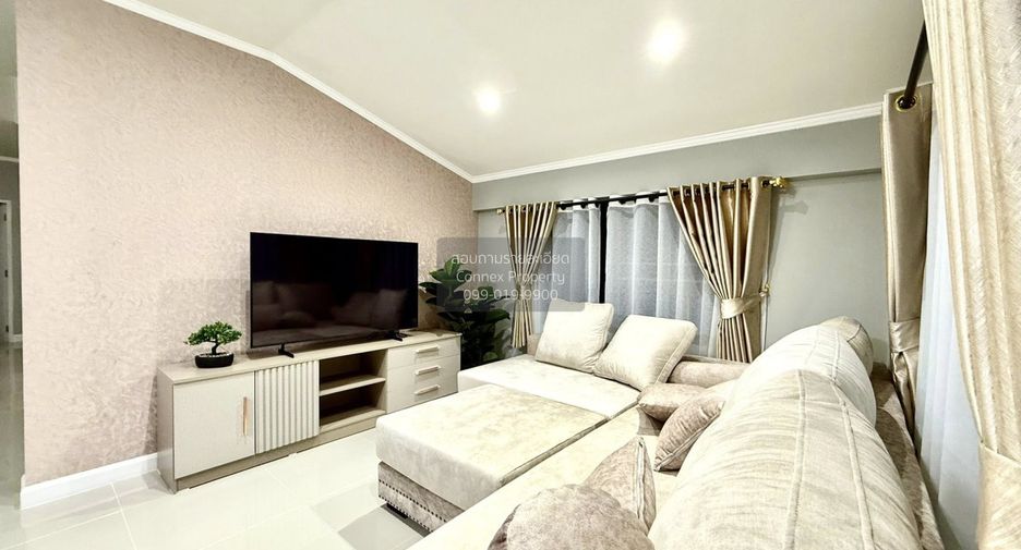 For sale 4 bedrooms house in East Pattaya, Pattaya