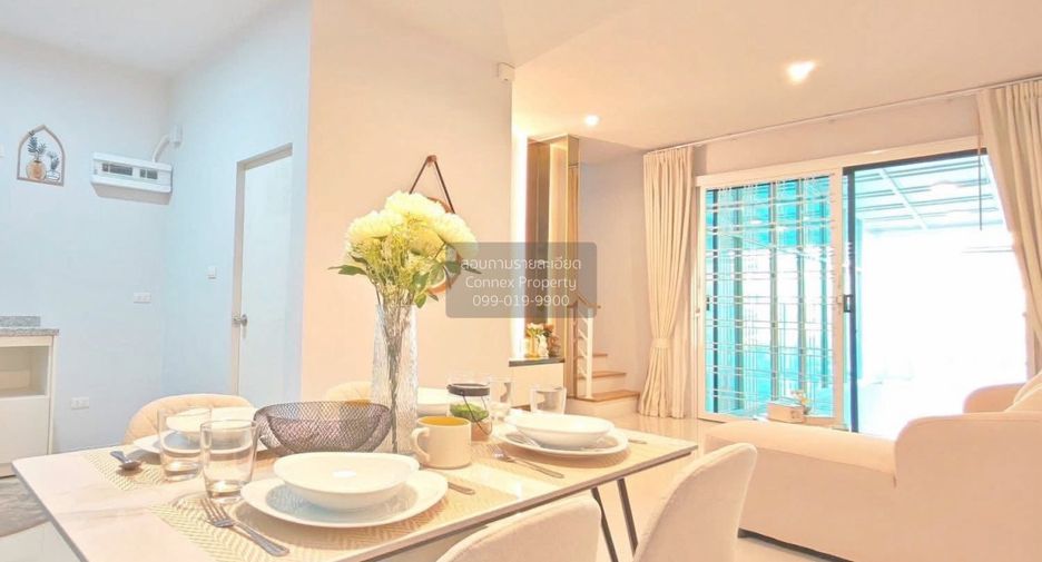 For sale 3 bedrooms townhouse in East Pattaya, Pattaya
