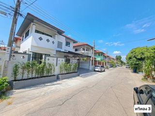 For sale 3 bedrooms house in Nong Khaem, Bangkok