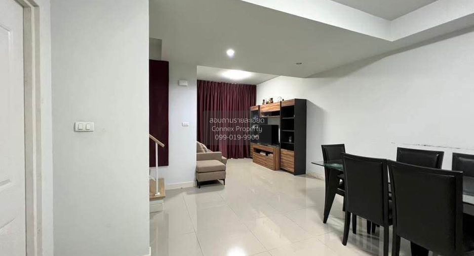 For sale 3 bedrooms townhouse in Bang Phli, Samut Prakan