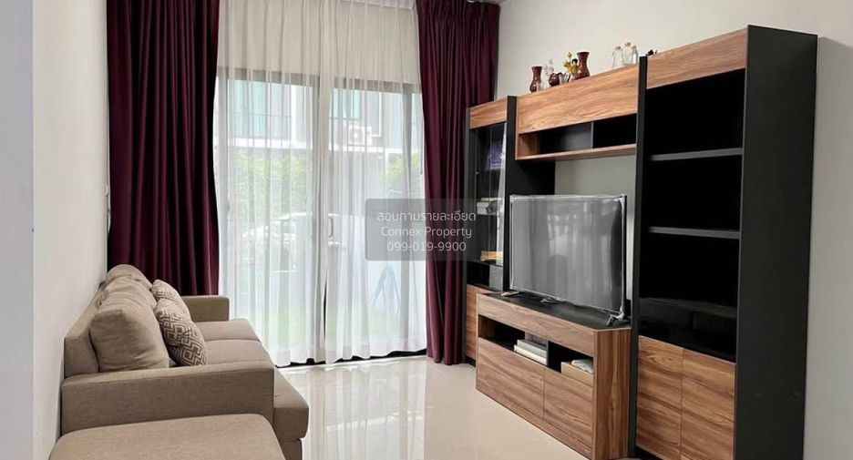 For sale 3 bedrooms townhouse in Bang Phli, Samut Prakan