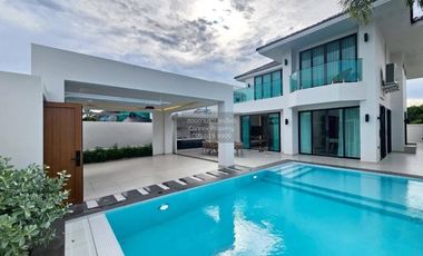 For sale 4 bedrooms house in Jomtien, Pattaya