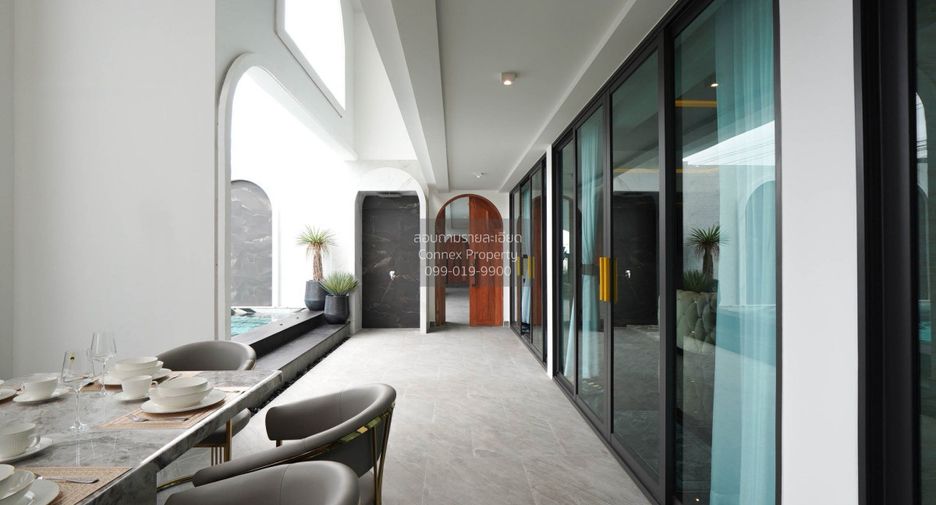 À vendre 8 chambres villa à East Pattaya, Pattaya