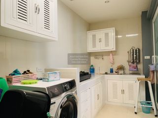 Casa adosada en venta de 3 habitaciones en Bang Yai, Nonthaburi