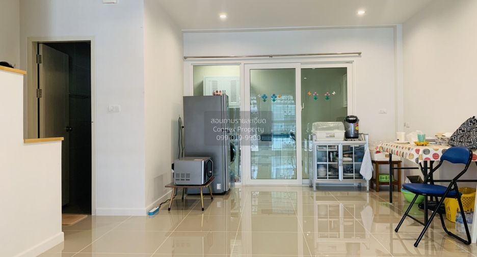 Reihenhaus zum Kauf mit 3 Zimmer in Bang Yai, Nonthaburi