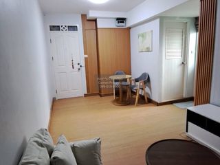 Продажа 1 кровать кондо в Хуаи Кхщанг, Бангкок