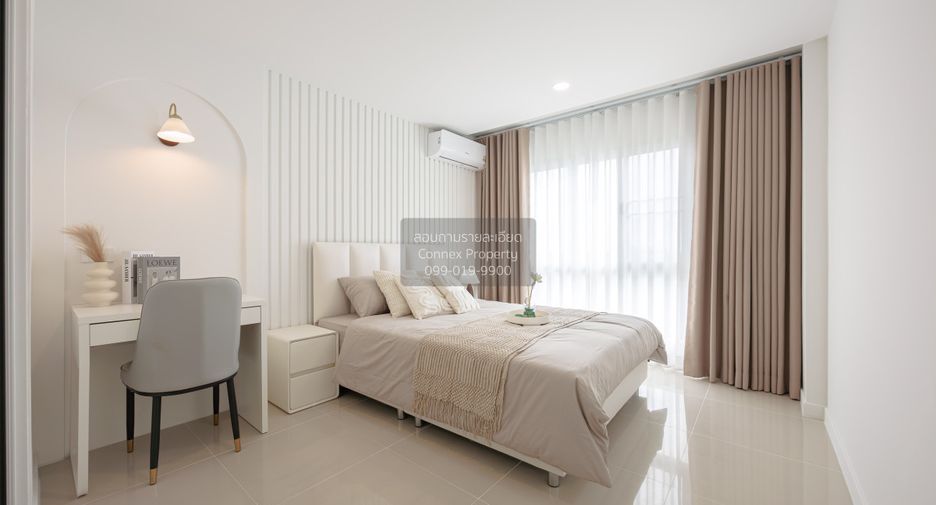 À vendre 2 chambres condo à Phra Khanong, Bangkok