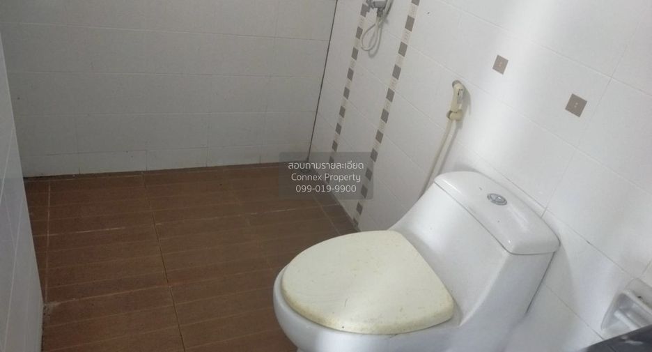 出售 2 卧室 独立屋 在 Phan Thong, Chon Buri