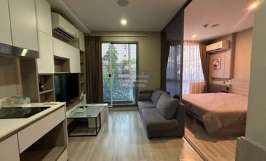 À vendre 1 chambre condo à Phra Khanong, Bangkok