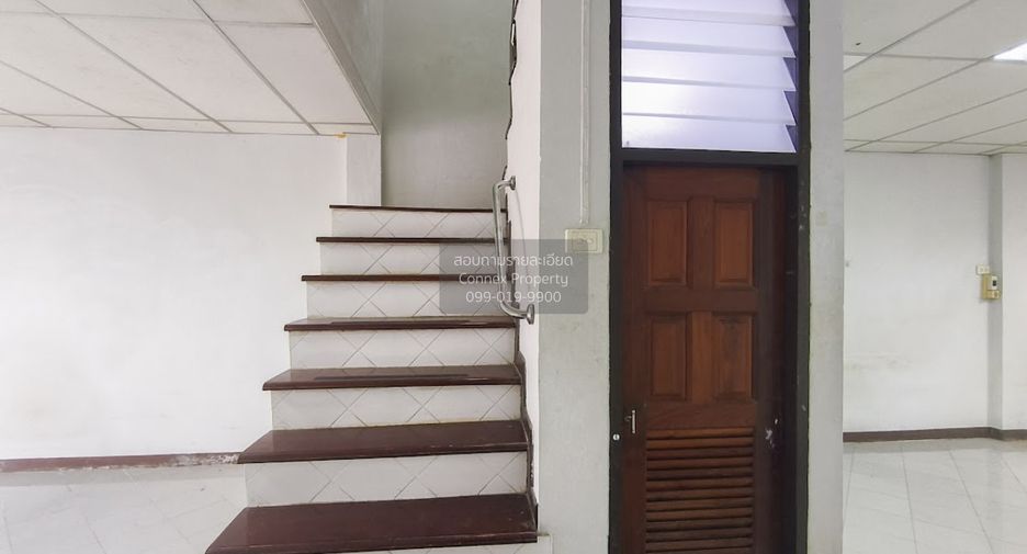 For sale 2 bedrooms townhouse in Mueang Nonthaburi, Nonthaburi