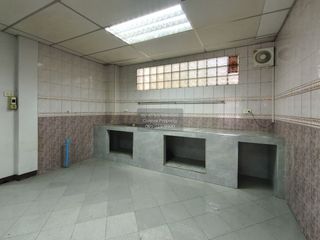 出售 2 卧室 联排别墅 在 Mueang Nonthaburi, Nonthaburi