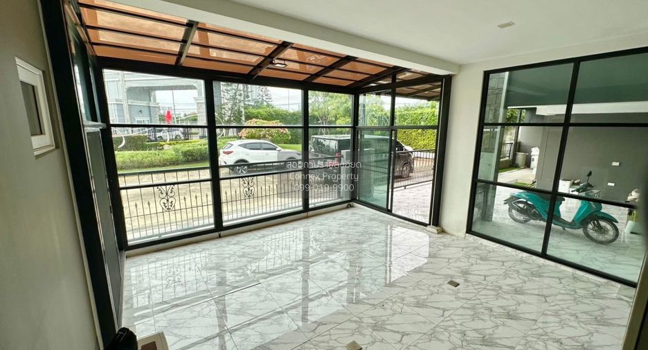 For sale 8 bedrooms house in Saphan Sung, Bangkok