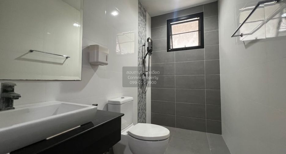 For sale 4 bedrooms house in Bang Bua Thong, Nonthaburi