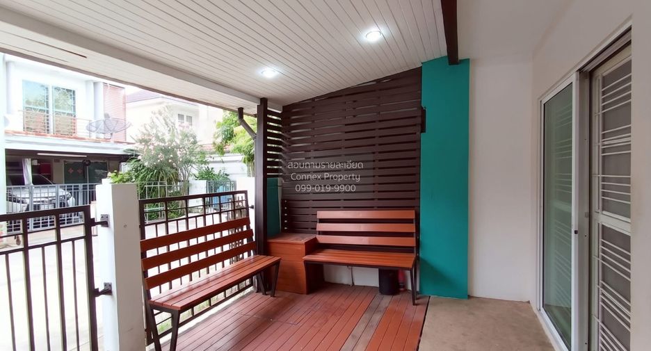 For sale 3 bedrooms townhouse in Khlong Sam Wa, Bangkok