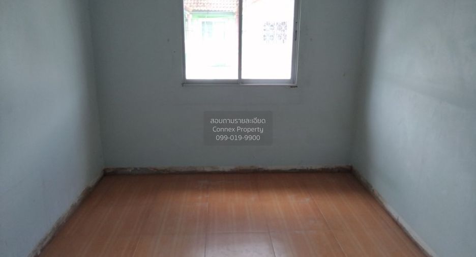For sale 3 bedrooms townhouse in Nong Khaem, Bangkok