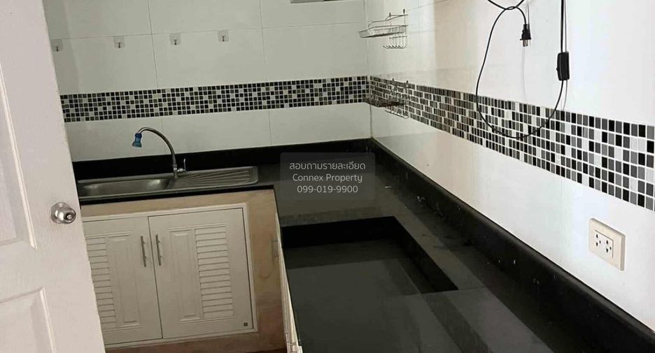 For sale 3 bedrooms townhouse in Bang Phli, Samut Prakan